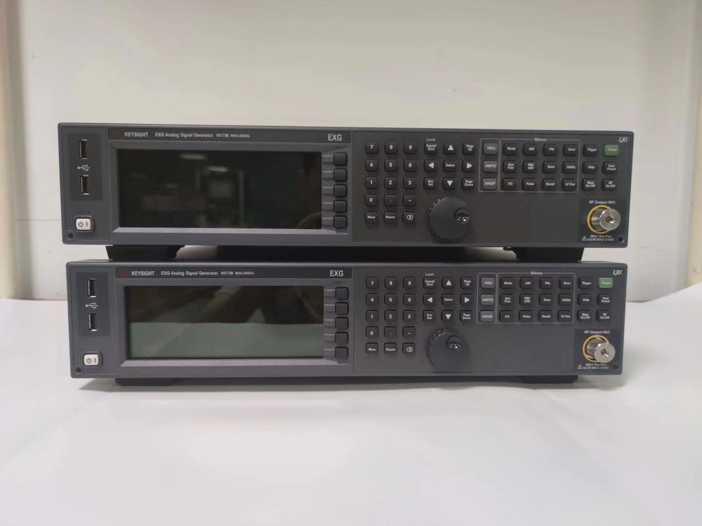 N5173B.jpg